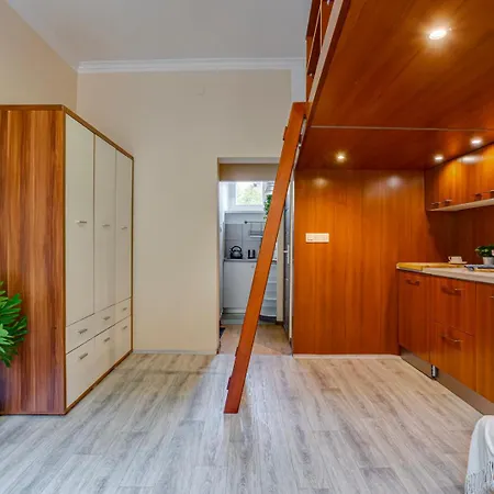 Z Antresola 1 Min Od Rynku Apartment Posen
